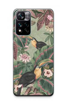 Tropical jungle toucan