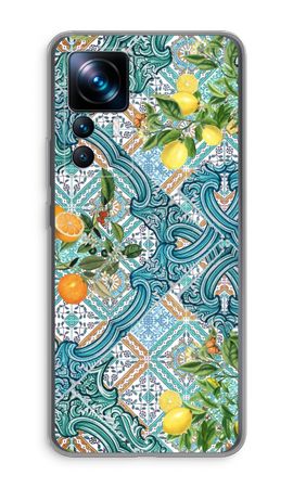 Blue tiles, lemons and oranges
