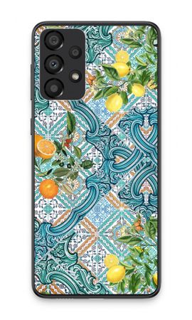 Blue tiles, lemons and oranges