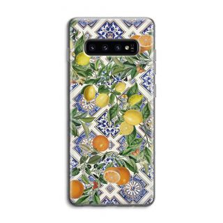 Blue tiles, lemons and oranges