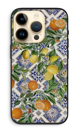 Blue tiles, lemons and oranges