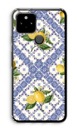 Blaue Fliesen und Zitronen