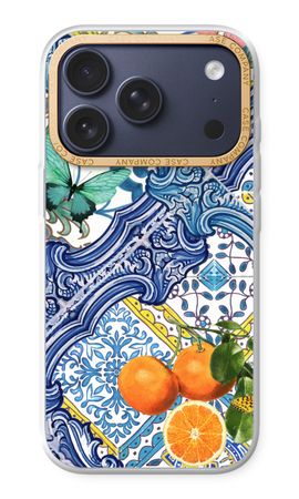 Blaue Fliesen und Orangen