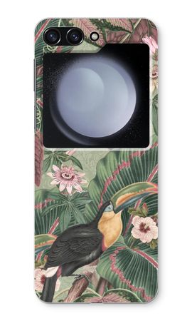 Tropical jungle toucan