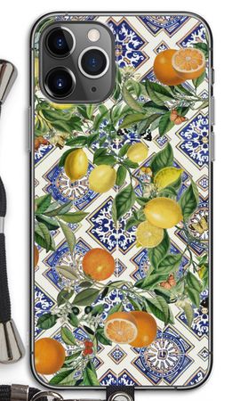 Blue tiles, lemons and oranges