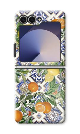 Blue tiles, lemons and oranges