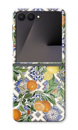 Blue tiles, lemons and oranges