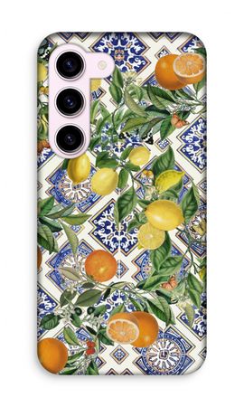 Blue tiles, lemons and oranges