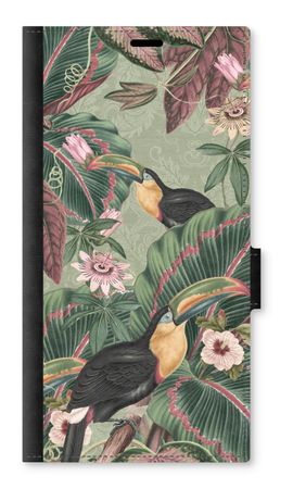 Tropical jungle toucan