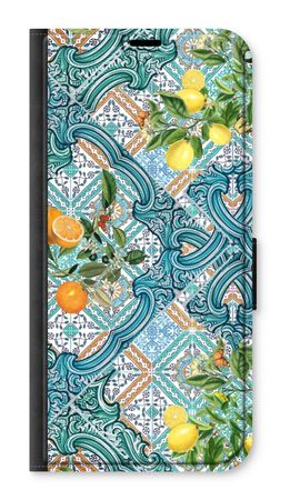 Blue tiles, lemons and oranges