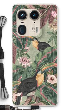 Tropical jungle toucan