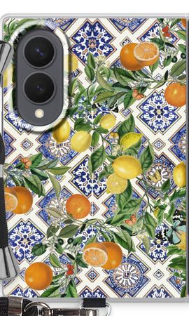 Blue tiles, lemons and oranges