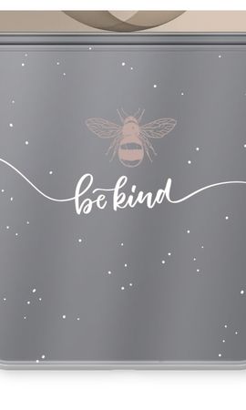 Be(e) kind