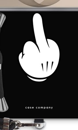 Middle finger black