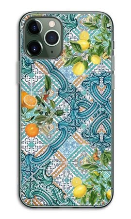 Blue tiles, lemons and oranges