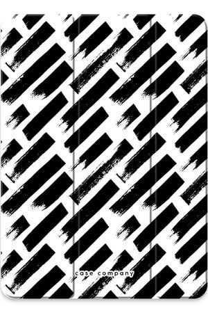 Black streaks
