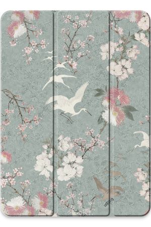 Japanese crane birds blossom