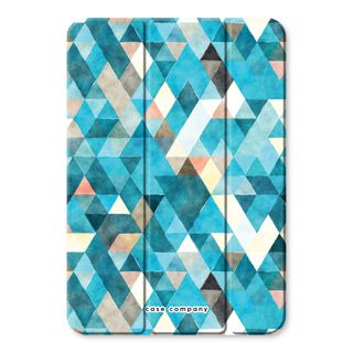Coloured triangles blue
