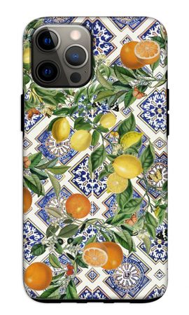 Blue tiles, lemons and oranges