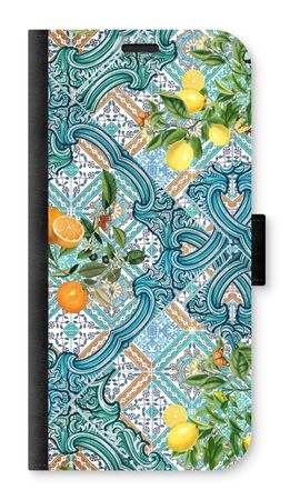 Blue tiles, lemons and oranges