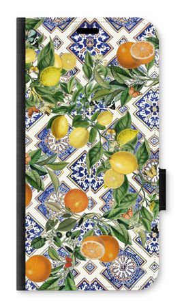 Blue tiles, lemons and oranges