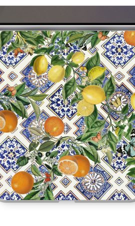 Blue tiles, lemons and oranges