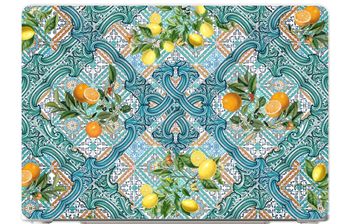 Blue tiles, lemons and oranges