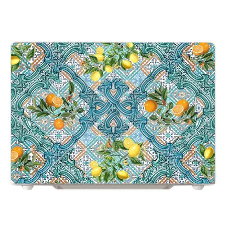 Blue tiles, lemons and oranges
