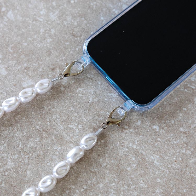 Pearl Phone Wristlet